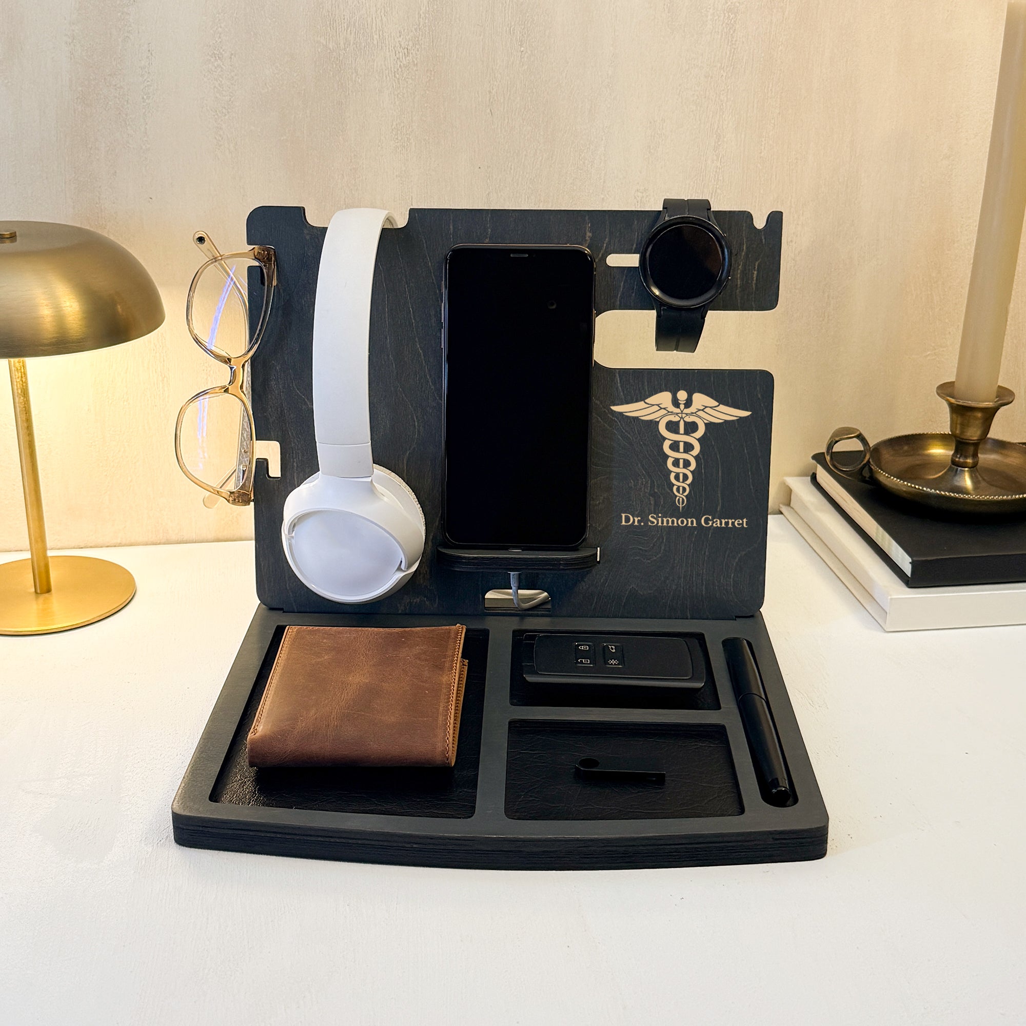 Personalized Doctor Docking Station & Desk Organizer – Gift for Doctors & Medical Students