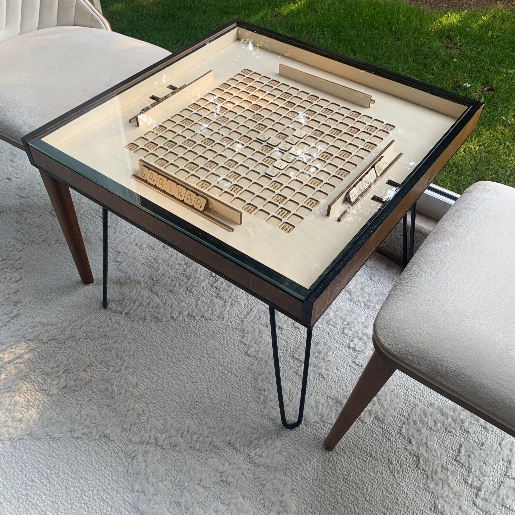 Table de jeu d'échecs avec plateau en verre amovible