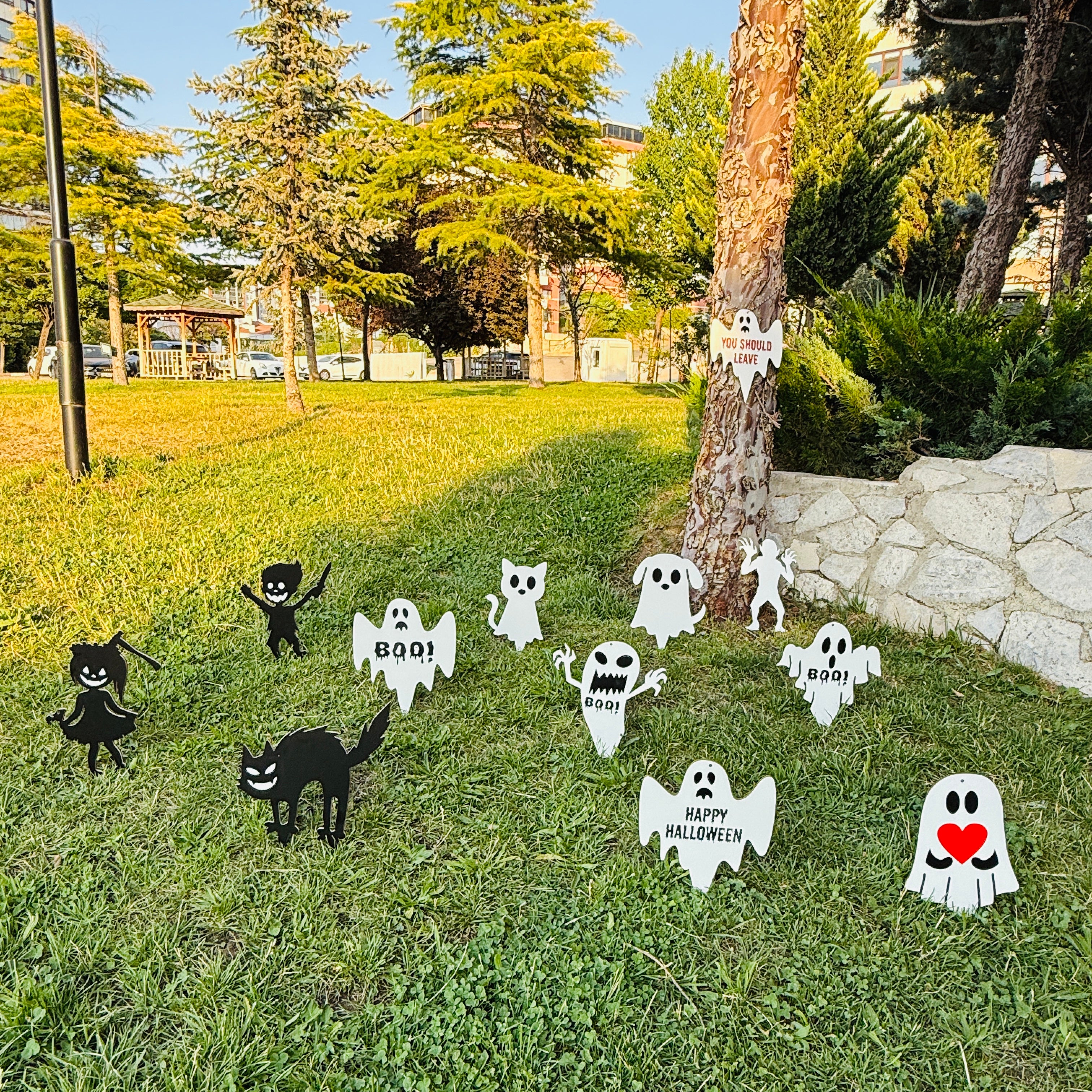 Custom Set of Halloween Decorations Ghost & Monster Decor, Outdoor and Indoor Waterproof Halloween Garden stakes, Hanging Signs, Fall Decor