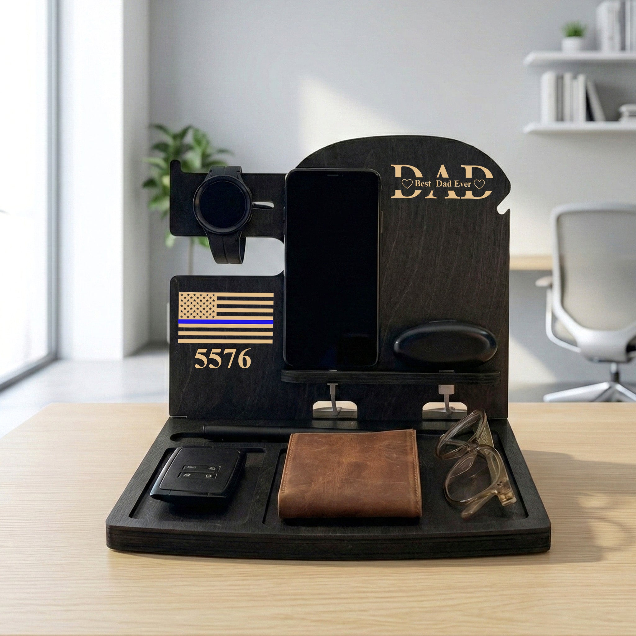 Individuelle Dockingstation aus Holz