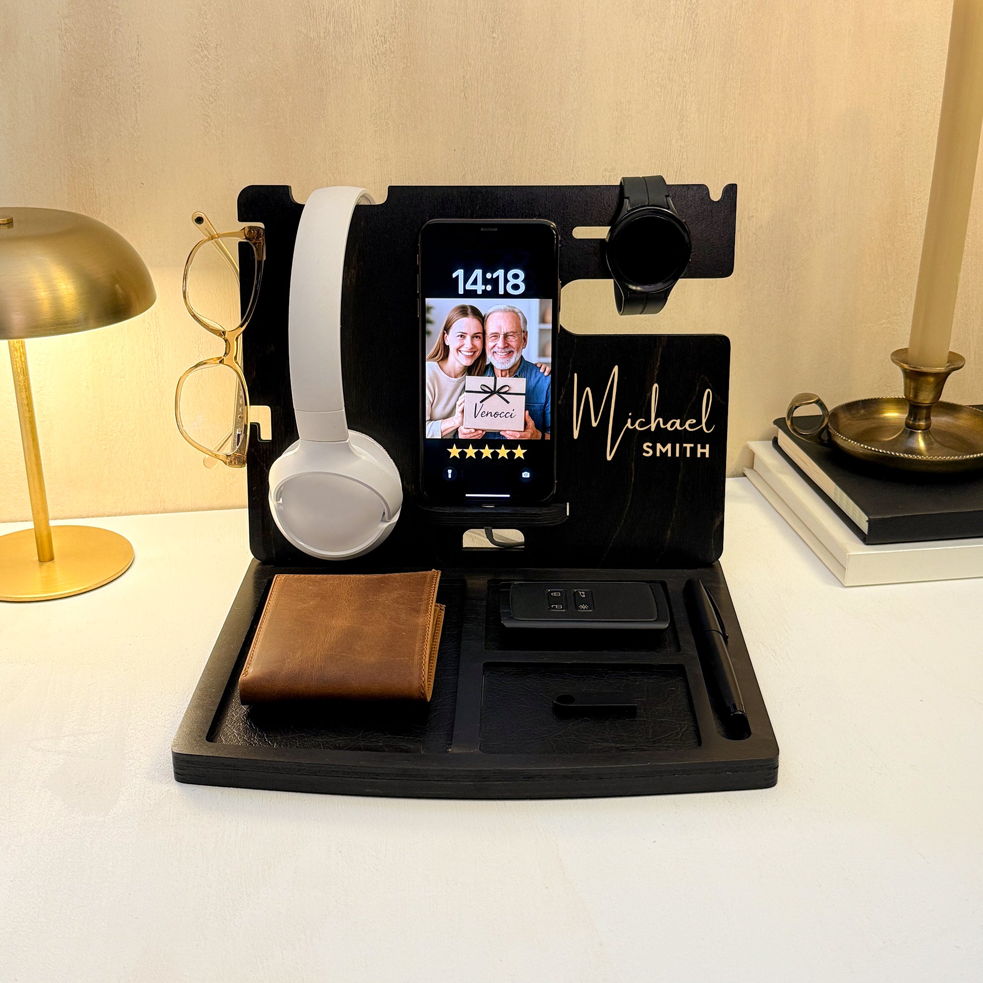 Personalized Doctor Docking Station & Desk Organizer – Gift for Doctors & Medical Students