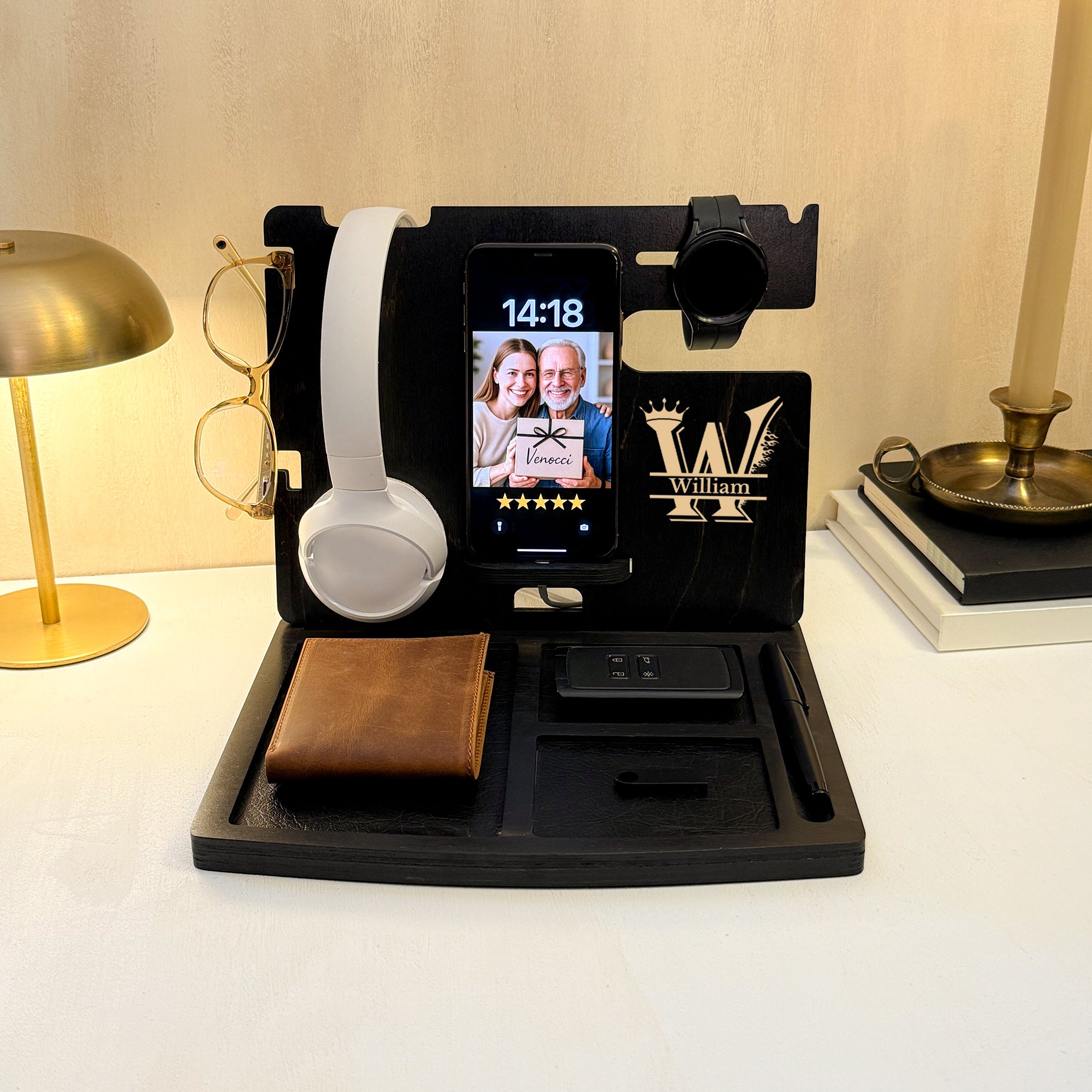 Personalized Doctor Docking Station & Desk Organizer – Gift for Doctors & Medical Students