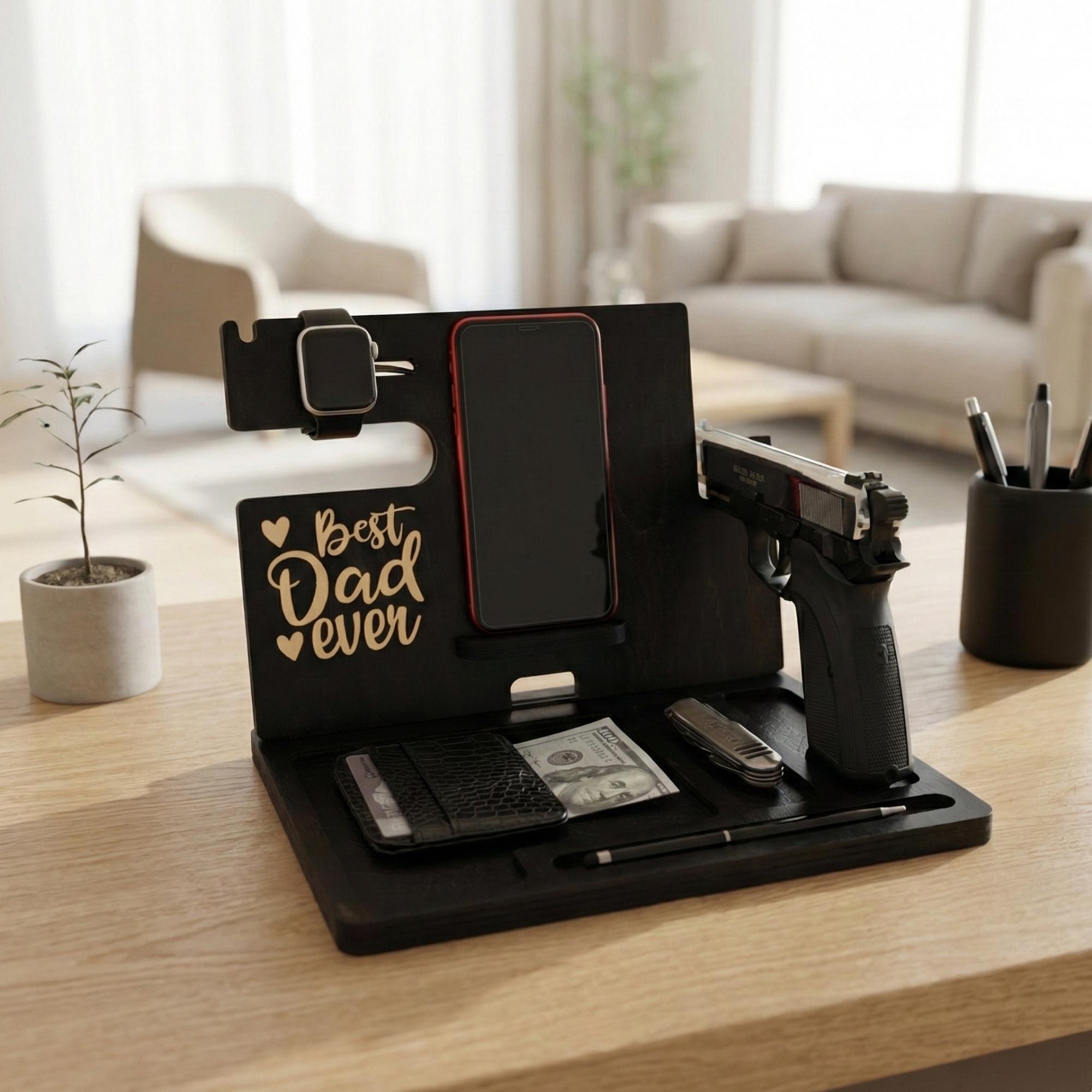 Organisateur de bureau en bois avec porte-pistolet