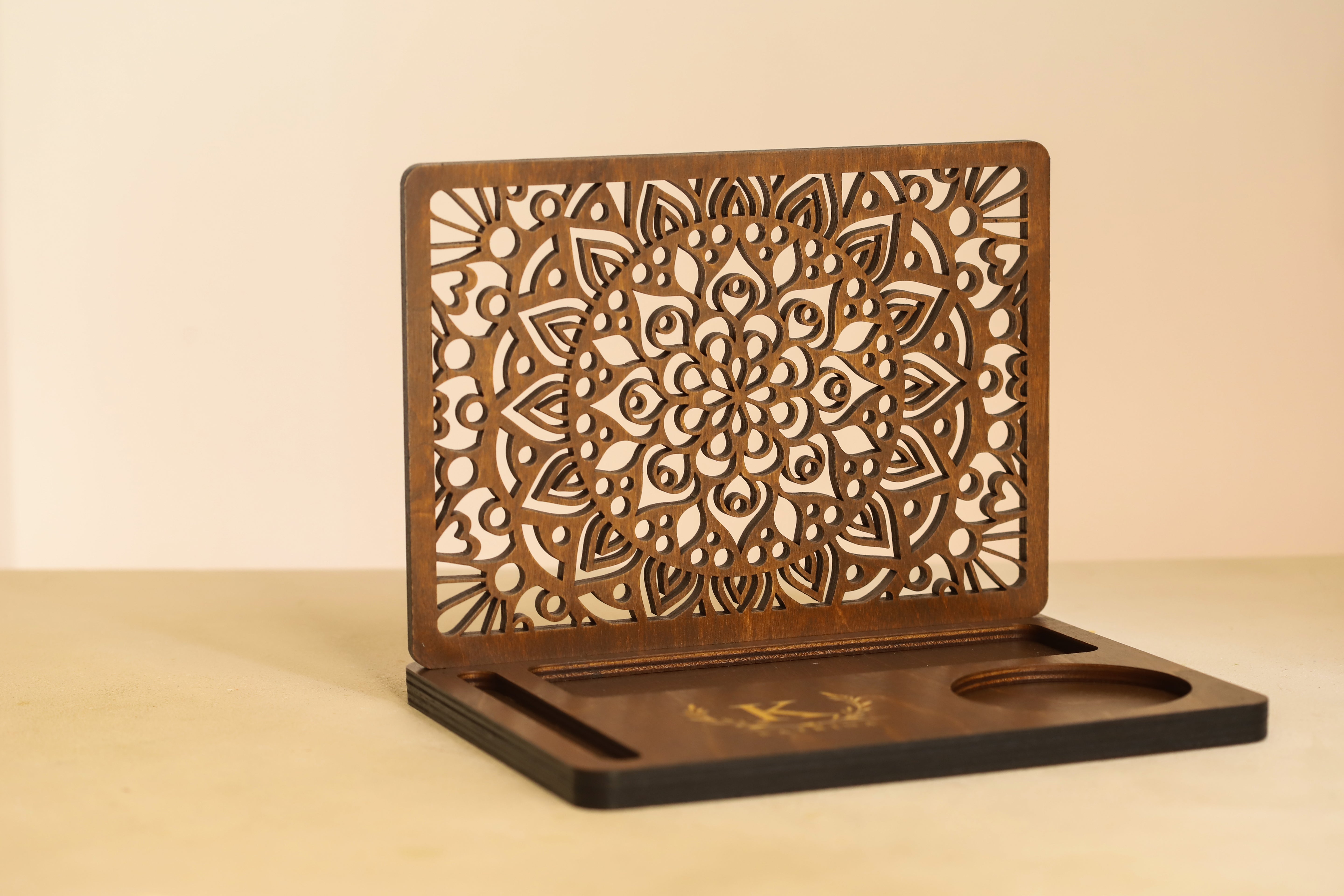 Personalized Wooden Book Stand Holder I Mother's day gift I Birthday Gifts for Wife I Mom Gift I Gifts for Women