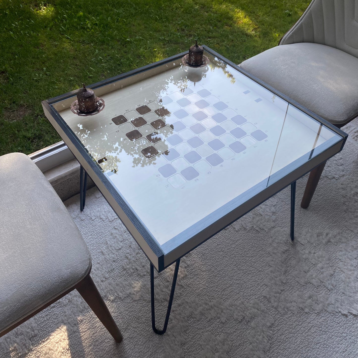 Chess Coffee Table with Removable Glass Top & Chess Pieces – Stylish Modern Game Table for Home Décor and Board Game Enthusiasts