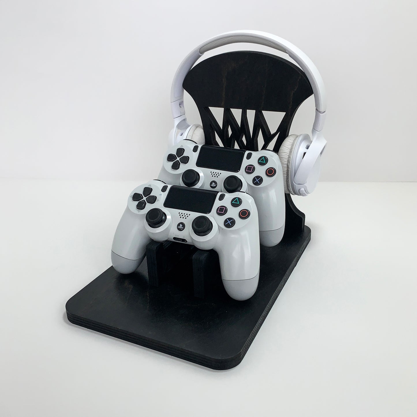 Personalized Wooden Controller Stand and Headset Stand for PS5, Xbox Gamers – Perfect Gift for Gamers