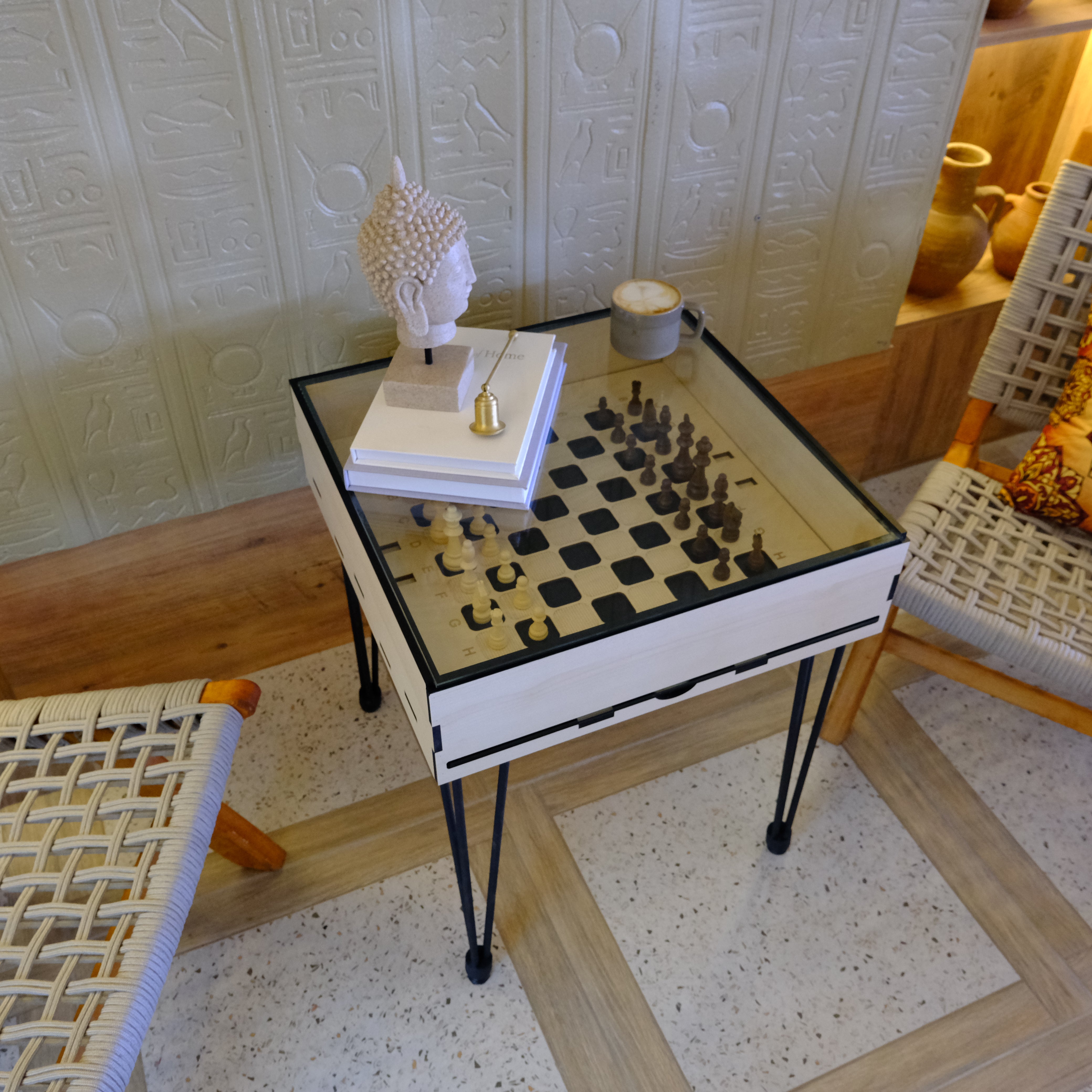 Table de jeu d'échecs avec plateau en verre amovible