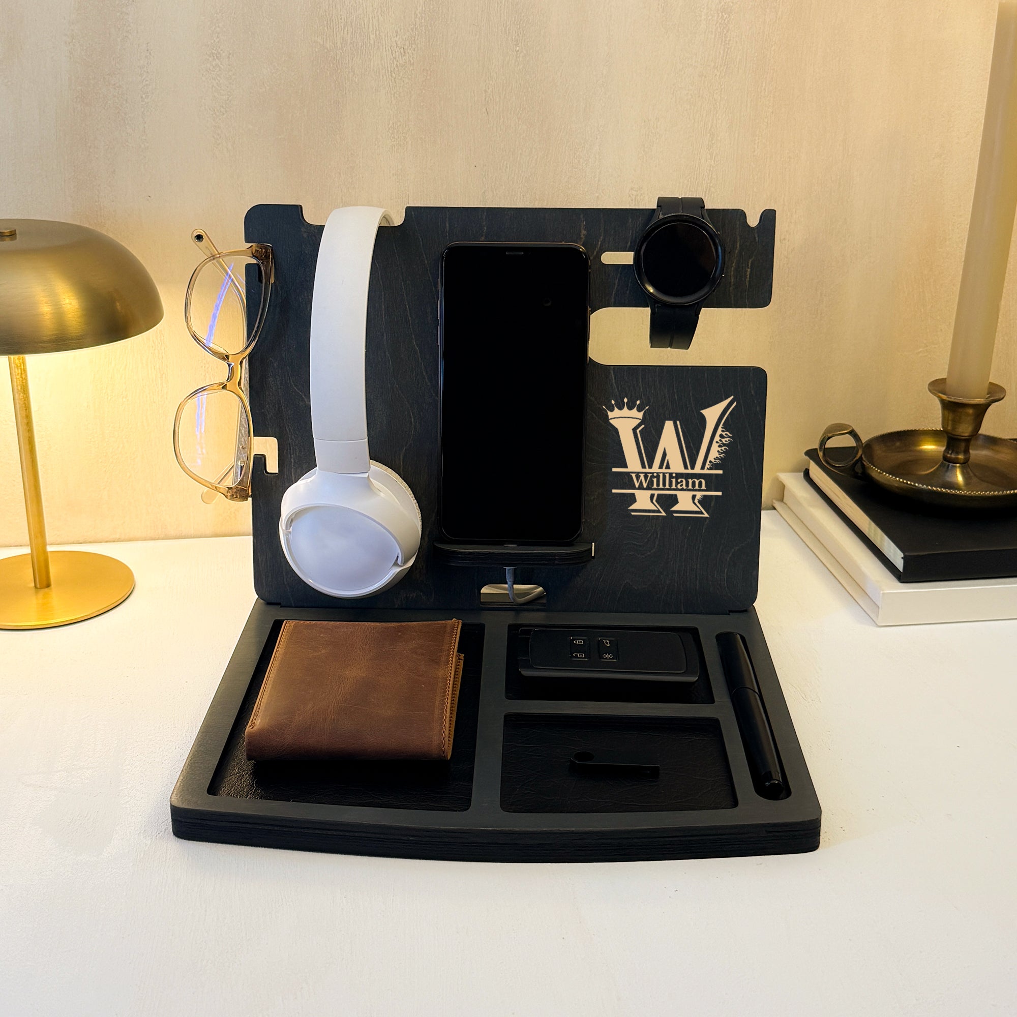 Personalized Doctor Docking Station & Desk Organizer – Gift for Doctors & Medical Students