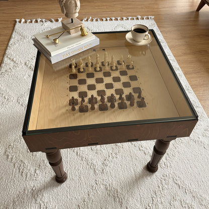 Schachspieltisch mit abnehmbarer Glasplatte